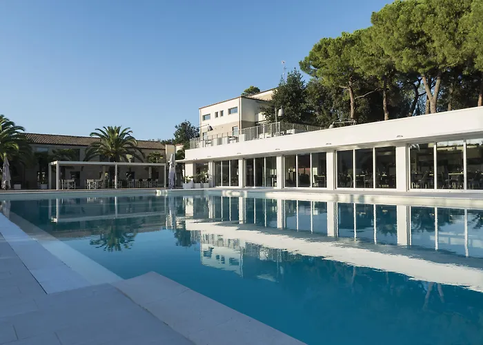 Finis Africae Hotel
