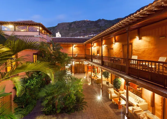 La Quinta Roja THe Senses Collection