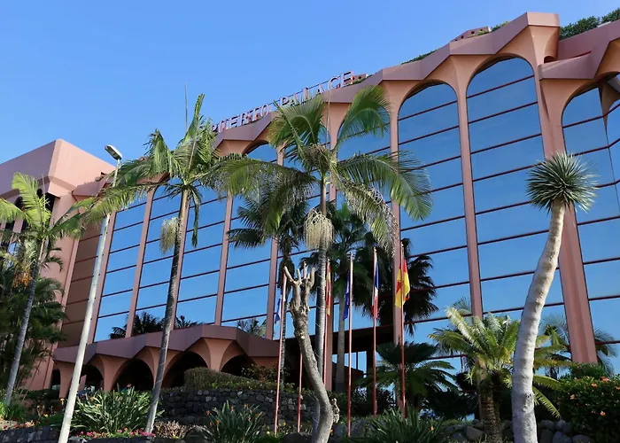 Puerto Palace