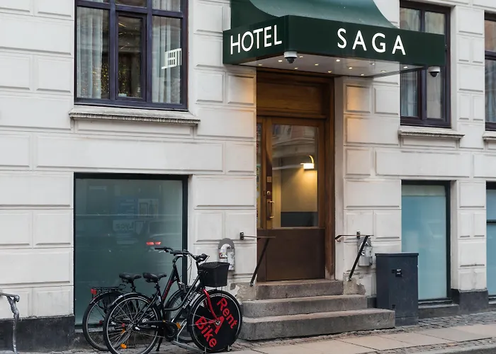 Beach hotel: Go Hotel Saga