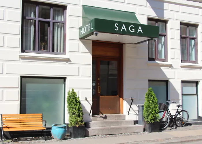 Beach hotel: Go Hotel Saga