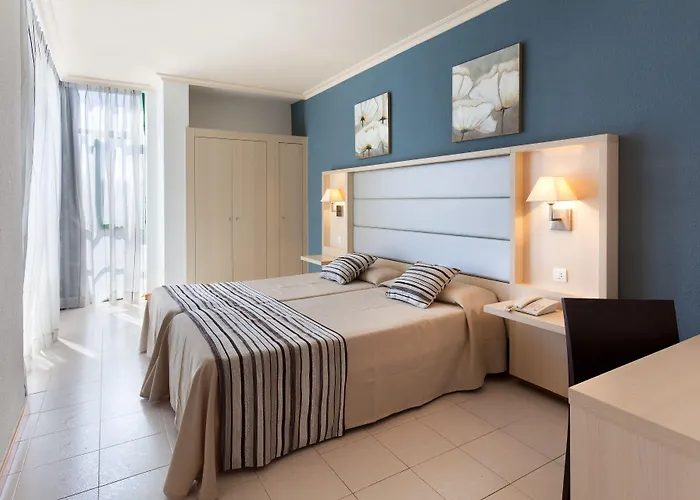 Hôtel Ping Pong: Hovima Suites Costa Adeje (Adults Only)