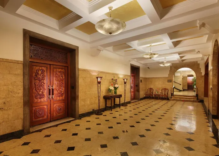 Jing An Hotel