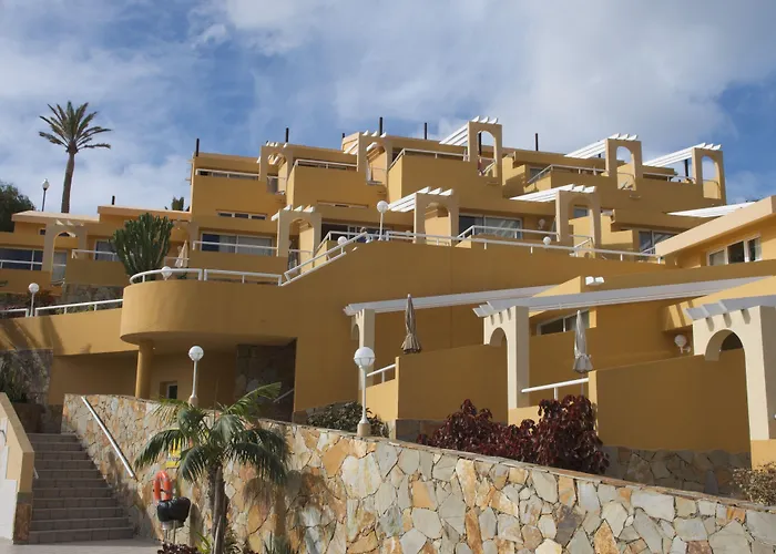 Apartamentos Punta Marina By Livvo
