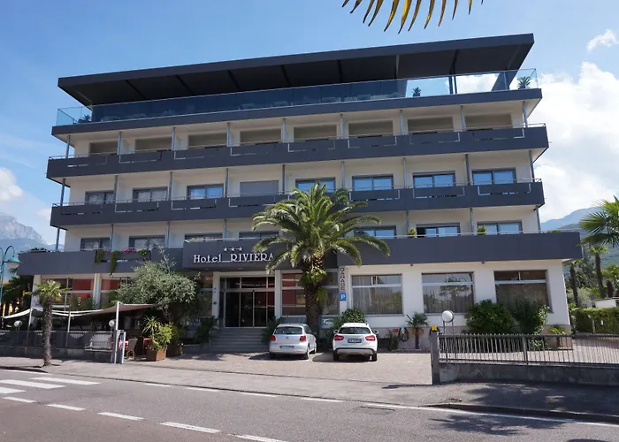  Riviera
