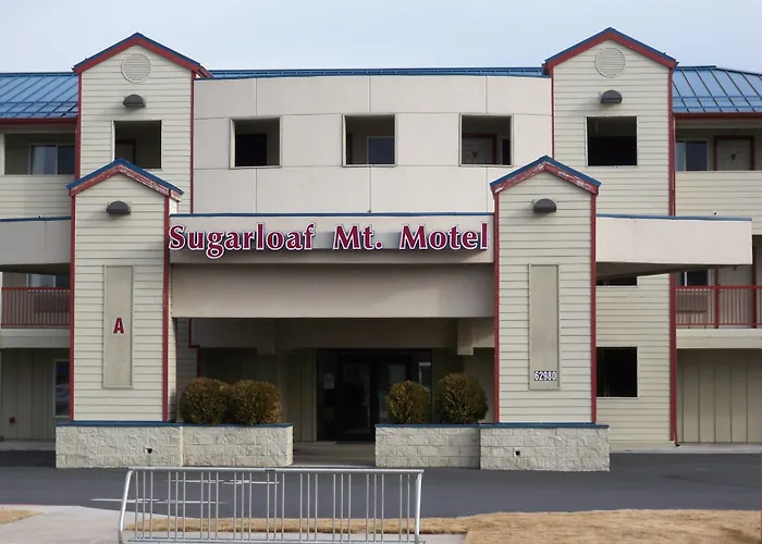 Sugarloaf Mountain Motel