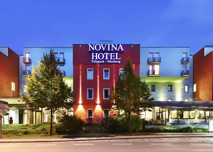 4-Sterne-Hotel: Novina Hotel Tillypark
