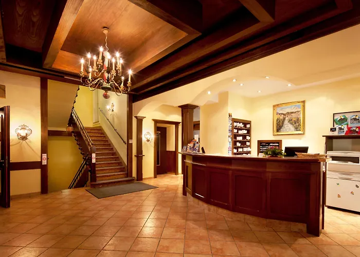 Euro Youth Hotel & Krone