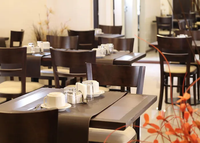 Hotel para famílias: Europlaza Hotel & Suites