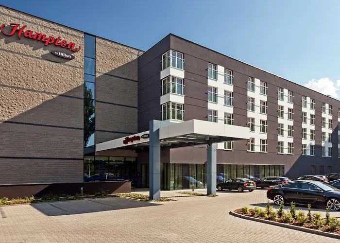 Family Hotel: Hampton By Hilton Warsaw Airport