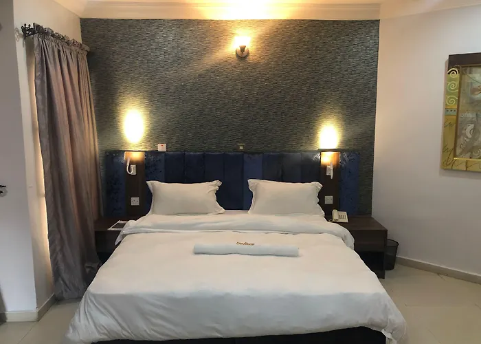 Solitude Hotel