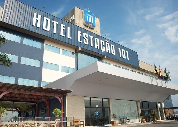Hotel 3 estrelas: Hotel Estação 101 - Itajaí