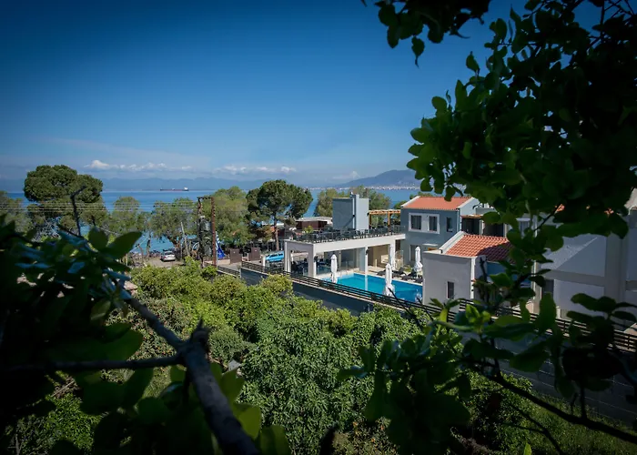 Mantinia Bay