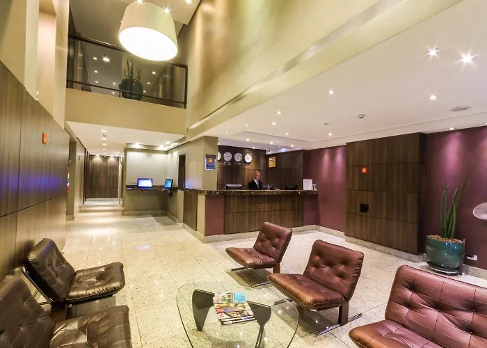 Hotel 3 estrelas: Hotel Lugus