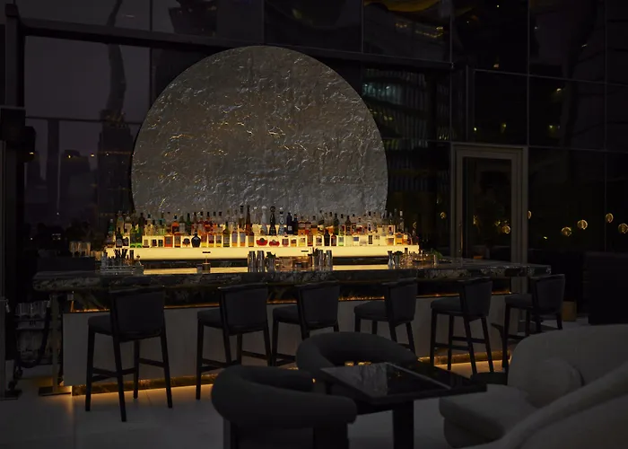 Romantic hotel: Four Seasons Hotel Dubai International Financial Centre