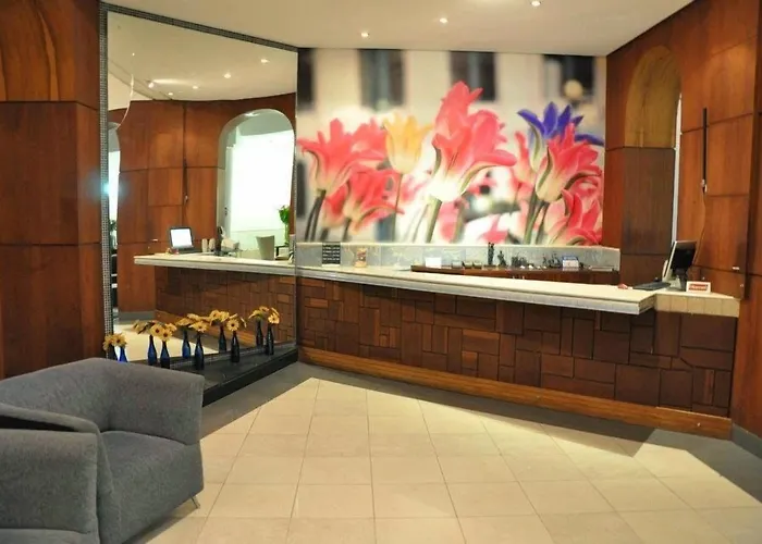 Feira Plaza Hotel