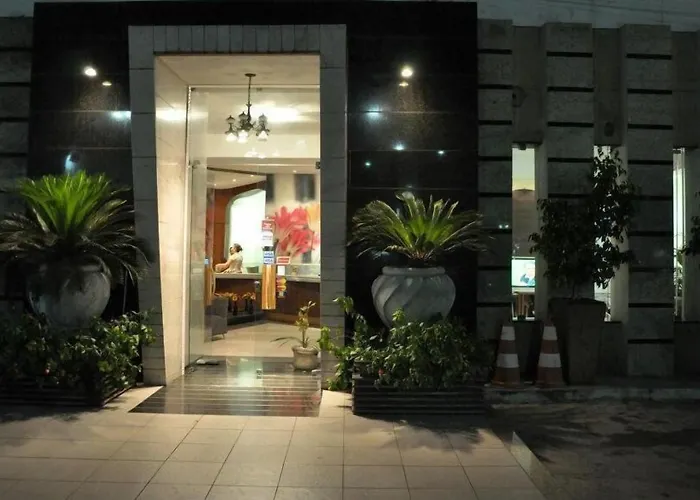 Feira Plaza Hotel