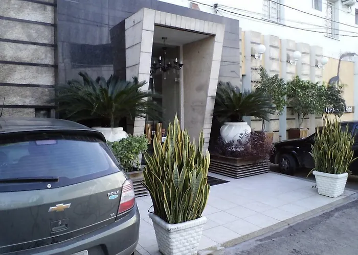 Feira Plaza Hotel