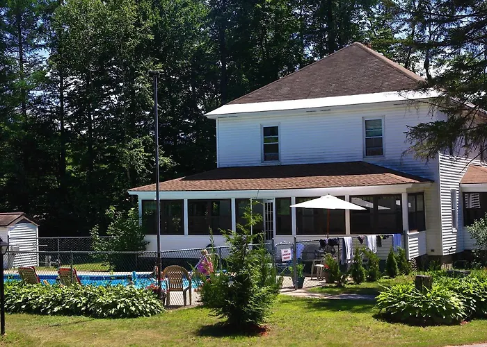 Profile & Cottages