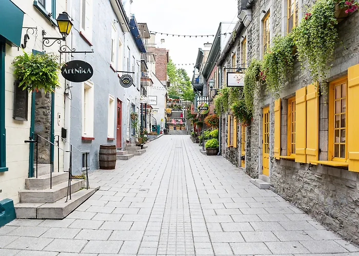 Vacation rental: Les Lofts Notre-Dame - Par Les Lofts Vieux-Quebec