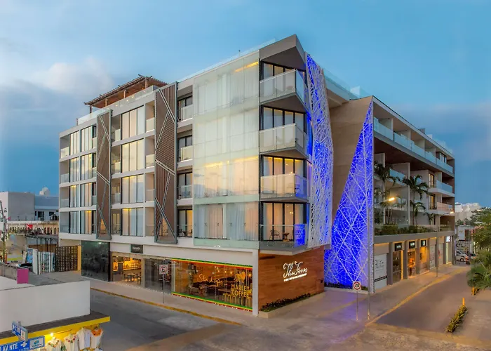  Fives Downtown & Residences, Curio Collection By Hilton
