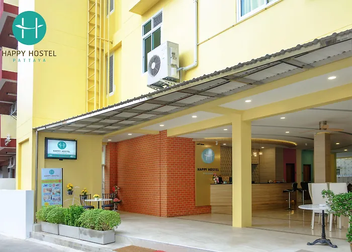 Happy Hostel
