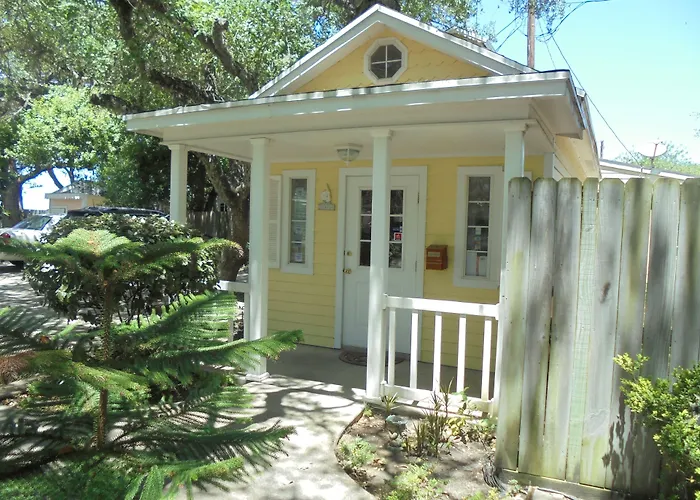 Hotel: D&R Pelican Bay Resort