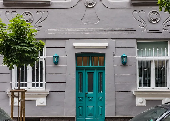 Hostel: 5 Vintage Guest House