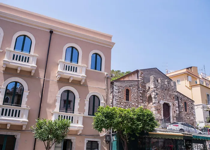 Hotel 3 estrelas: Hotel Casa Adele