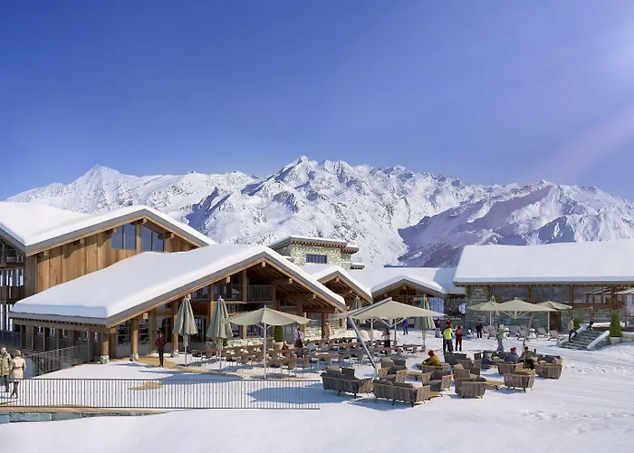 Hotel with pool: Le Refuge De Solaise - 2551 M Altitude
