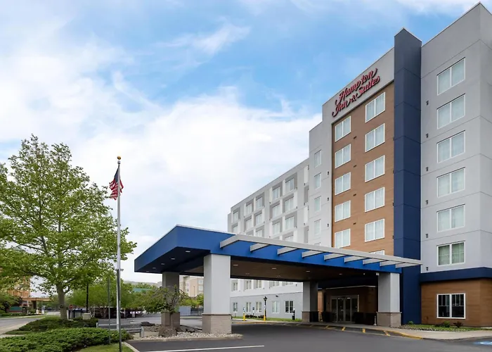 Hotel: Hampton Inn & Suites By Hilton- Newark Airport Elizabeth