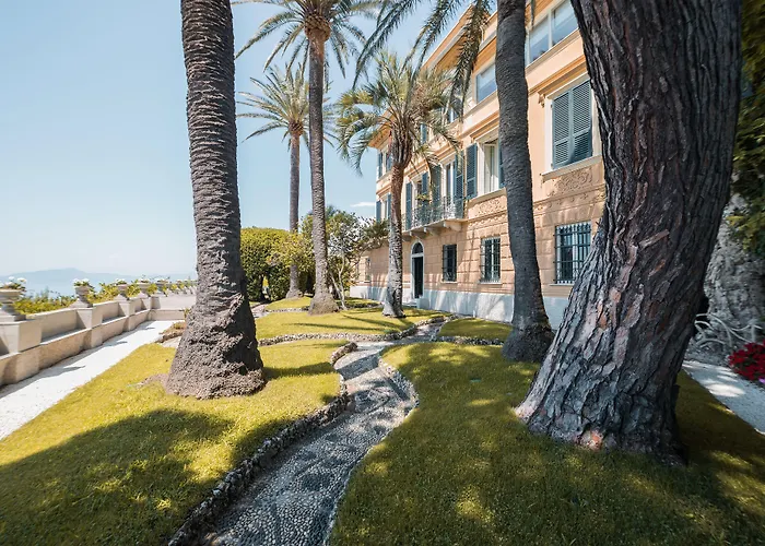 Hotel con piscina: Villa Riviera Resort