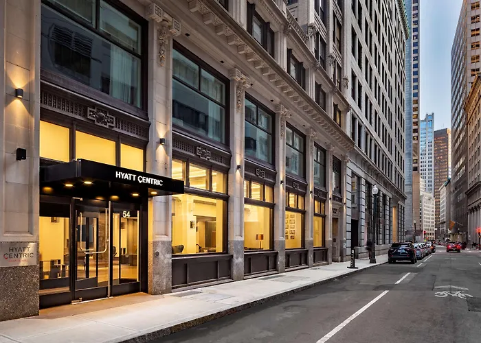 Hotel with view: Hyatt Centric Faneuil Hall Boston