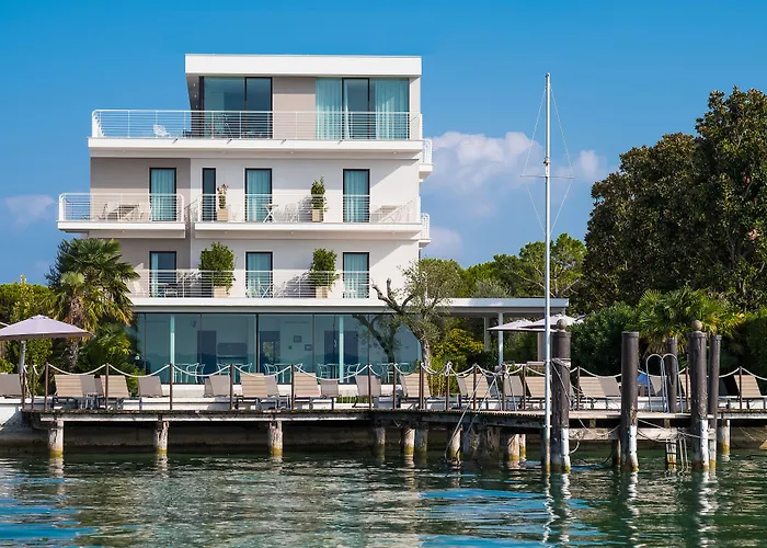 Aqva Boutique Hotel (Adults Only)