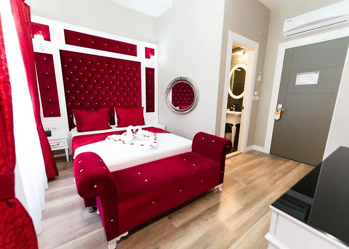 Microyal Hotel