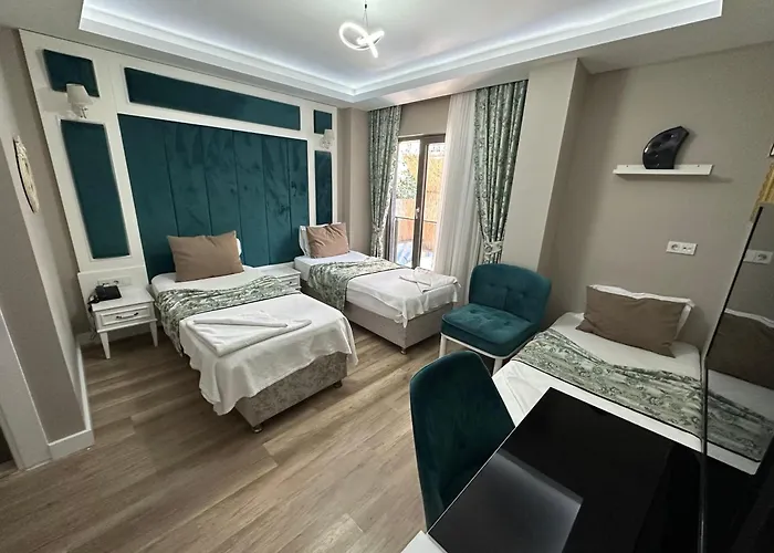 Microyal Hotel