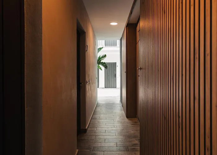 Astuto 21 Suites - Adults Only