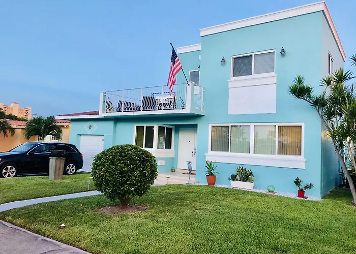  Blue House Miami