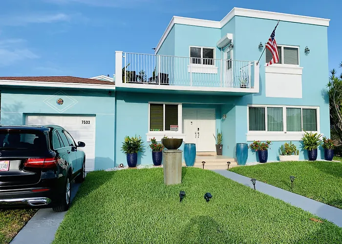  Blue House Miami