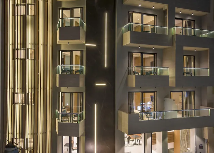 M City Hotel