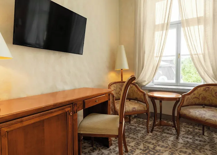 Rixwell Collection Savoy Boutique Hotel