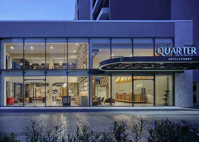 The Quarter Onnut By Uhg