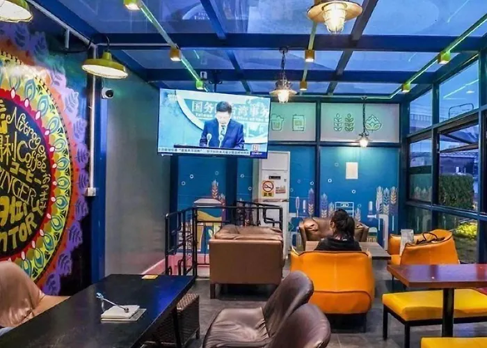  Shanghai Sisu Guesthouse