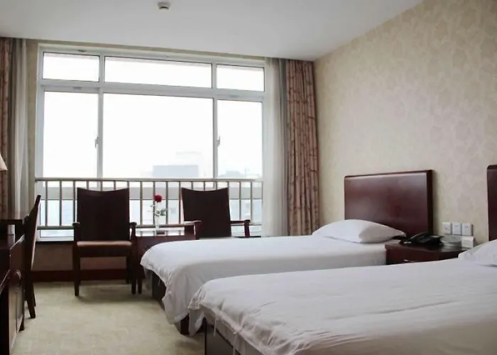  Shanghai Sisu Guesthouse