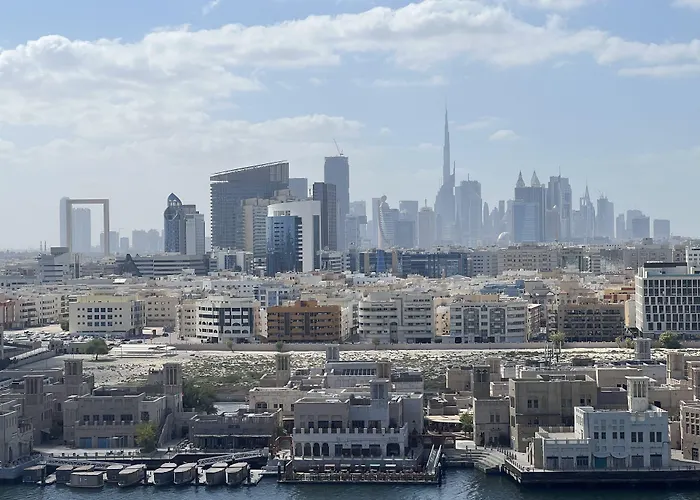 Carlton Dubai Creek Hotel