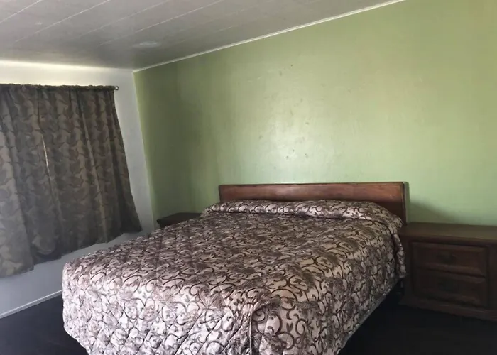 Oak Motel