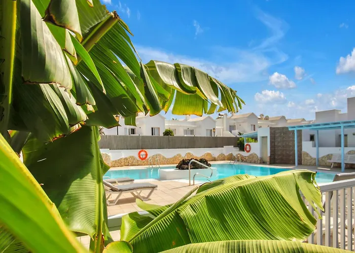 LIVVO Mar Azul - Adults Only