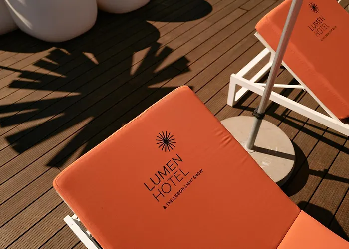 Family Hotel: Lumen Hotel & The Lisbon Light Show