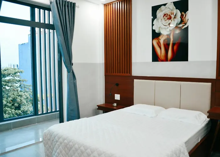 Pet Friendly hotel: Tulip Hotel