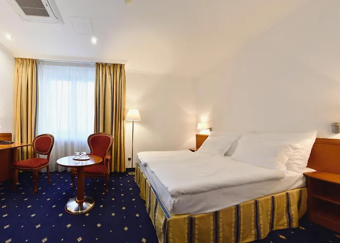 Hotel Coronet